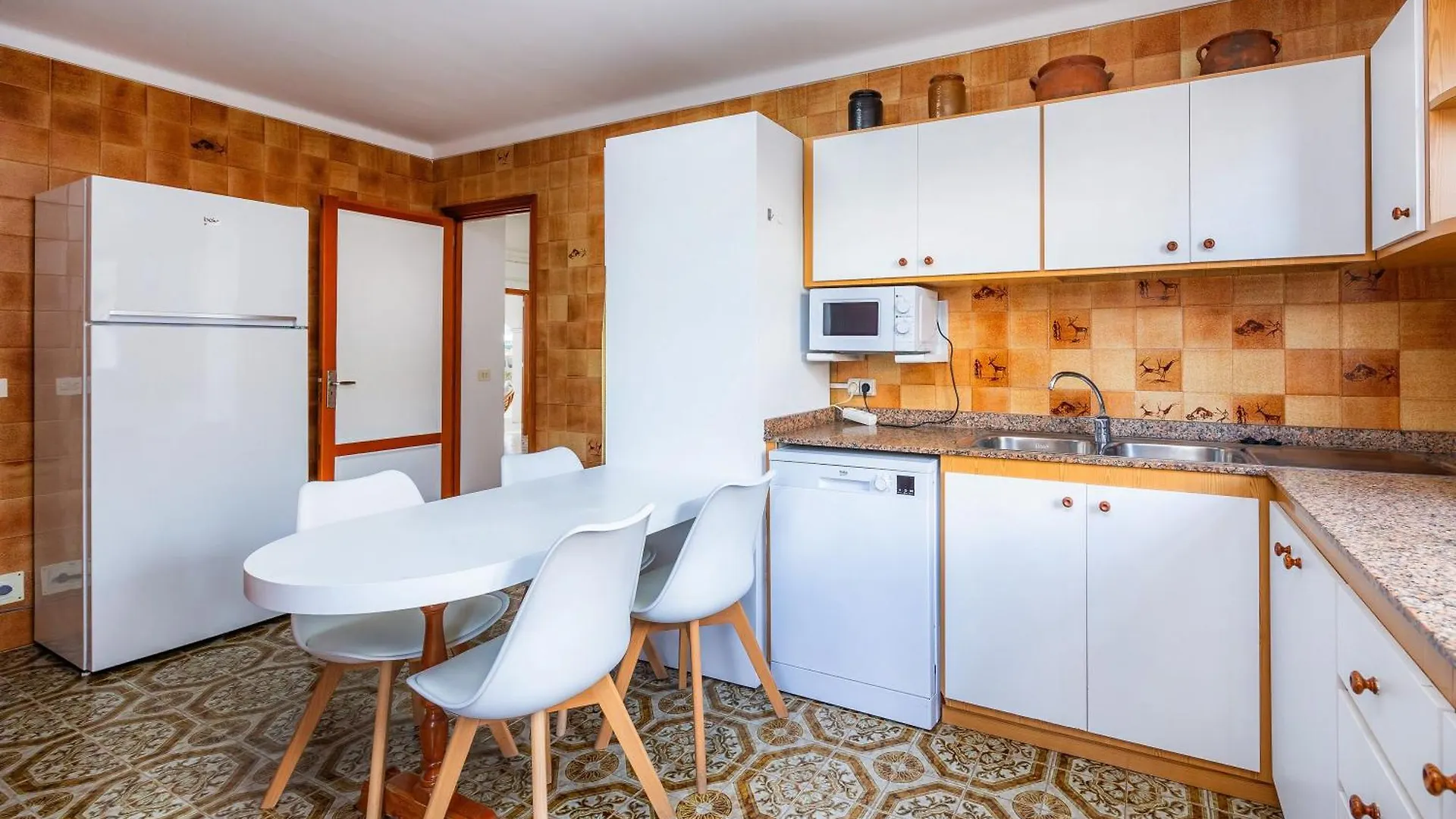 Family Home Mhm Cala Ratjada  Ισπανία