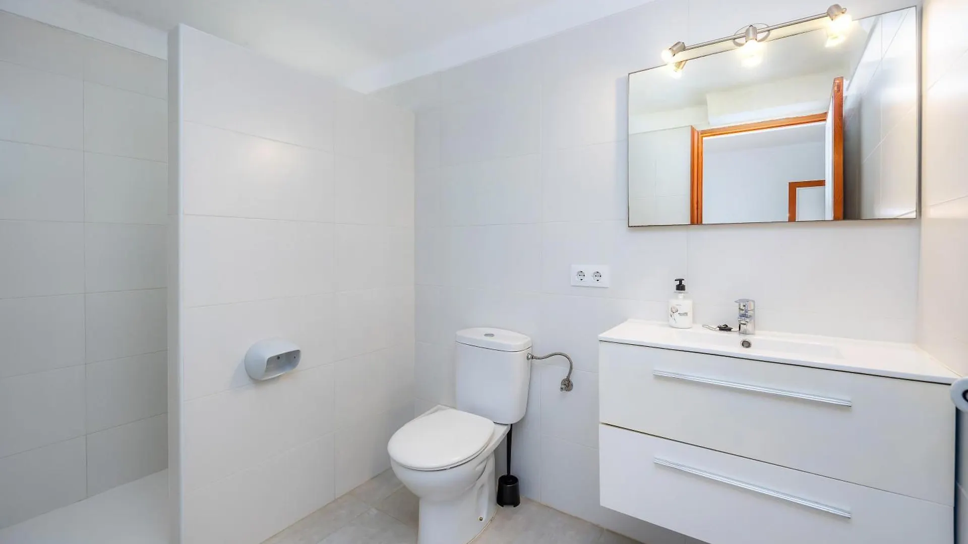 Family Home Mhm Cala Ratjada  0*, Cala Ratjada (Mallorca) Ισπανία